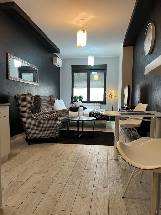 Apartment Story,Kajmakcalanska Beograd Buitenkant foto